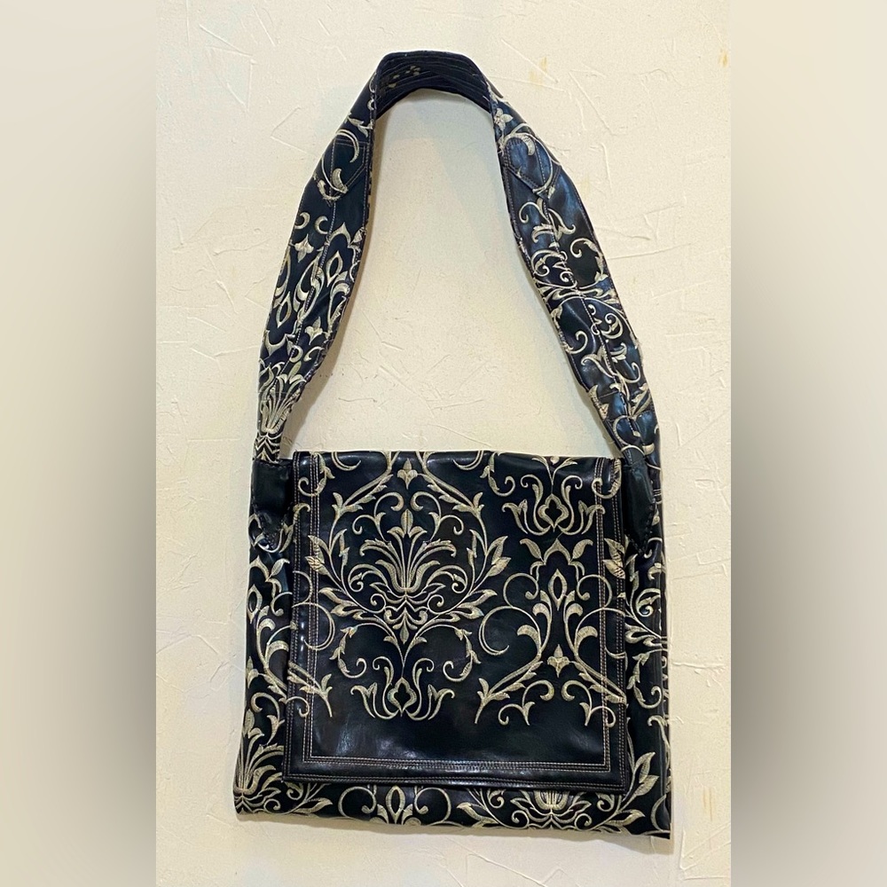 Women’s Black and White Over the Shoulder Handbag